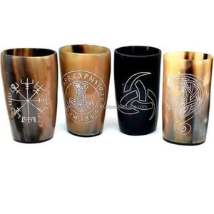 Personnalisé exquis Vintage ours boire Koi tasse fabriqués à la main en corne naturelle courte Antique sculpté Animal Style parfait affaires - Product Image 1