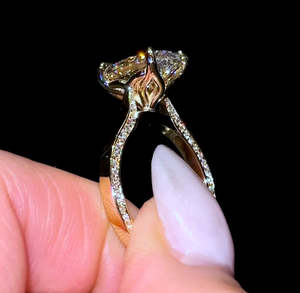 แหวนเพชรทรงรี 3 กะรัต VS1 ทองคำแท้ 14K ประดับเพชรเลี้ยงในห้องปฏิบัติการ สำหรับงานหมั้น - Product Image 3