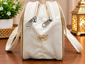Sac à main QTC vintage brodé de fleurs, forme de docteur, avec doublure en satin et fermeture éclair - Product Image 2