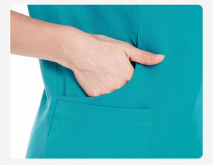 Tenues d'hôpital personnalisées avec logo pour femmes : Blouse et pantalon de travail élastiques pour infirmières et professionnels de la beauté (vente en gros) - Product Image 4