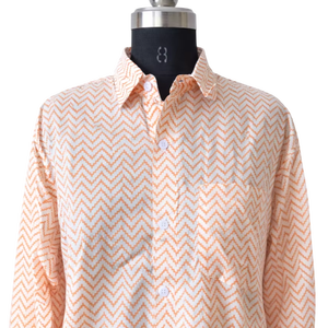 Camisa de algodón a rayas con estampado a mano |   Camisa Verde y Blanca con Botones |   Camisa Unisex Hecha a Mano por Artesanos |   Top de Moda Sostenible - Product Image 1