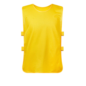 Custom 100% Polyester Quick Dry Breathable Training Bibs With Mesh Sports Training Bibs For Football Players Soccer Jersey - Product Image 4