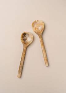 Servidor de ensalada de resina de diseño famoso, cuchara para servir ensalada de epoxi, para uso en la cocina, para el hogar y hoteles, a buen precio. - Product Image 2