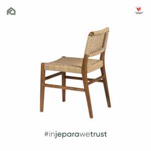 Sillas de Jardín de Teca Sólida de Grado Comercial, Hechas a Mano en Jepara, Muebles Personalizados para Proyectos Hoteleros - Product Image 4