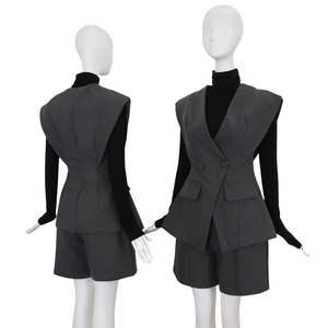 Conjunto de Blazer de Manga Larga y Camiseta de Manga Larga para Mujer, Estilo Casual de Algodón, Fabricado en Vietnam, Premium, Modesto, con Shorts por Encima de la Rodilla - Product Image 1