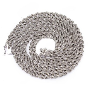 สร้อยคอแบบ Cuban Link ชุบทองคำขาว 18 นิ้ว หนา 6 มม. สำหรับทุกเพศ สไตล์ฮิปฮอป ประดับเพชรโมอิสซาไนต์สุดหรู ได้รับการรับรองจาก GRA - Product Image 1