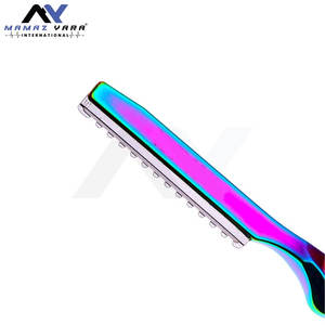 Outil professionnel de coiffure pour la coupe, l'amincissement et la texturisation des cheveux, rasoir à plumes, couleur arc-en-ciel, qualité salon premium - Product Image 4