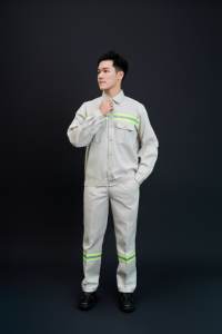 ชุดยูนิฟอร์มทำงานแบบมองเห็นได้ชัดเจนสำหรับผู้ชาย แขนยาว ผ้า TC |   ทนทาน สวมใส่สบาย ระบายอากาศได้ดี ป้องกันรอยยับ ทนต่อการฉีกขาด - Product Image 3