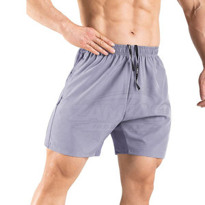Shorts en nylon pour hommes, vêtements décontractés, disponibles à prix avantageux, tissu respirant et à séchage rapide, shorts en nylon pour hommes très demandés. - Product Image 3