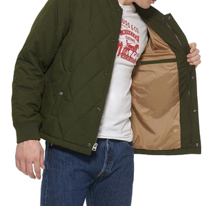 Chaqueta Acolchada con Cierre y Diamantes Personalizada Olive, Proveedor Mayorista de Ropa de Moda Diaria, Chaquetas Bomber para Hombre - Product Image 5