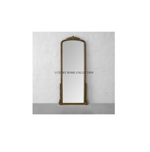 กระจกปูพื้นโลหะทรงสูงที่ได้รับแรงบันดาลใจจากวินเทจไม่เหมือนใครพร้อมกรอบหรูหราที่ออกแบบมาเพื่อเพิ่มบรรยากาศแบบโบราณในห้องของคุณ - Product Image 1