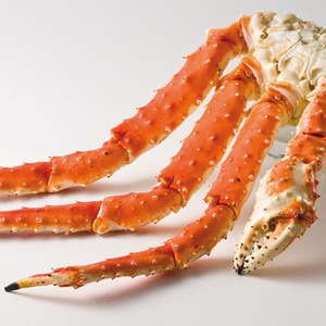 Crabe royal congelé soigneusement emballé, aux grappes de chair riches en saveur et à conservation longue durée, idéal pour les menus de restaurants de fruits de mer - Product Image 2