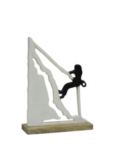 Sculpture d'alpiniste en aluminium artisanale sur socle en bois - Statue moderne d'escalade sur rocher, décoration d'intérieur, figurine 12,5 pouces - Product Image 3