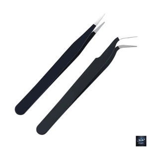 Pince à épiler de précision en acier inoxydable durable, manche noir, pointe lisse 10 mm, pour application de faux cils volume, personnalisable - Product Image 1