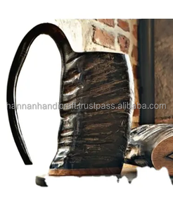 Mug à boire en corne sculptée à la main de qualité supérieure, hautement poli, de style viking, pour le vin et la bière, fabriqué avec de la corne naturelle d'Inde - Product Image 2