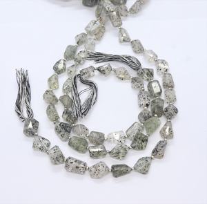 ลูกปัดรูไทล์สีดำธรรมชาติทรงเหลี่ยมไม่สม่ำเสมอขนาด 9-11 มม. ลูกปัดรูไทล์สีดำขัดเงาขนาด 10 นิ้ว พลอยรูไทล์สีดำทรงก้อน - Product Image 1