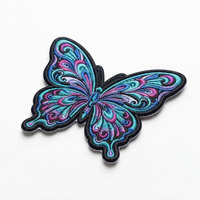 Mode-borduurpatches met hart- en alfabetmotieven, op maat gemaakte kleuren & maten, gepersonaliseerde kledingaccessoires