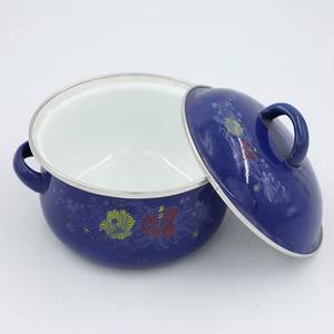 Cacerola de Hierro Fundido con Revestimiento de Esmalte Blanco de Calidad Garantizada, Personalizable, Mantiene la Comida Fresca y Caliente - Product Image 2