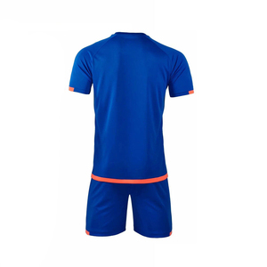 Uniformes de Fútbol Sublimados, Ropa Deportiva de Manga Larga y Corta para Clubes de Fútbol en Oferta - Product Image 2