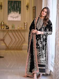 Salwar Kameez Pakistaní Negro de Lujo con Bordado y Dupatta – Traje Étnico de Diseñador para Mujer, Ideal para Bodas y Fiestas - Product Image 2