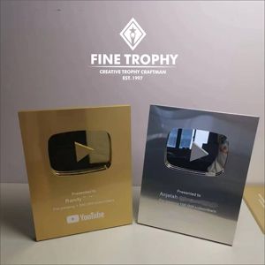 Trophées et souvenirs pour YouTube, Instagram, Facebook, TikTok - Product Image 2