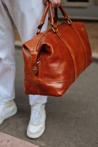 กระเป๋าเดินทางหนังแท้สุดหรูทันสมัย ดีไซน์เก๋ไก๋สำหรับทุกเพศ  ขนาดใหญ่จุของได้เยอะ - Product Image 3