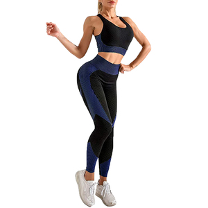 Conjunto de Yoga para Mujer de Primera Calidad, Último Estilo, Precio Accesible, Conjunto de Yoga Ligero para Mujer con Logotipo/Colores Personalizados - Product Image 4