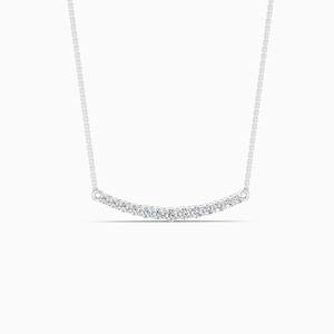 Colgante de barra delicado con diamante cultivado en laboratorio de 0.40 quilates en oro amarillo, blanco y rosa de 9 quilates - Product Image 2