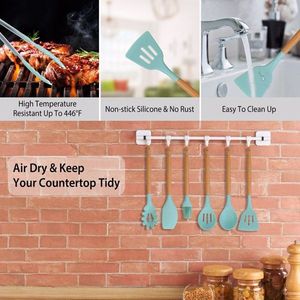 Set di 11 utensili da cucina in silicone con manico in legno, resistenti al calore: spatola, mestolo, paletta per spaghetti, pinze, frusta per uova, kit di strumenti da cucina - Product Image 6