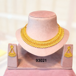 Collier et boucles d'oreilles élégants plaqués or 24 carats, design en forme de poire, tendance, pour mariage et fiançailles, France Comores - Product Image 4