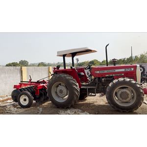 Tractor Massey Ferguson MF 375 4WD 75 HP duradero con implementos agrícolas para agricultura comercial fabricado en Pakistán - Product Image 1