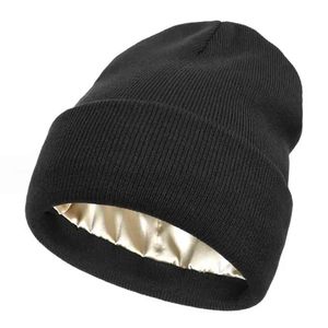 Vente en gros de bonnets en tricot doublés de satin acrylique personnalisés avec logo, chauds pour l'hiver, doublés de satin de soie, pour hommes et femmes - Product Image 2