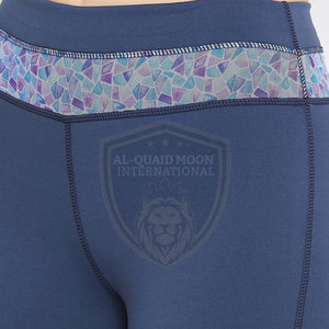 Leggings de yoga con cintura elástica de alta calidad en stock, diseño único, hechos con la mejor calidad. - Product Image 6