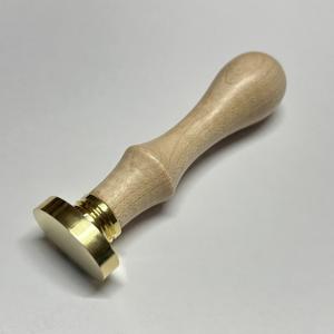 Tampon à cire ovale en laiton de 29 mm en bois d'érable pour scrapbooking et papeterie décorative – Meilleur prix d'exportation – Fournitures artisanales - Product Image 1