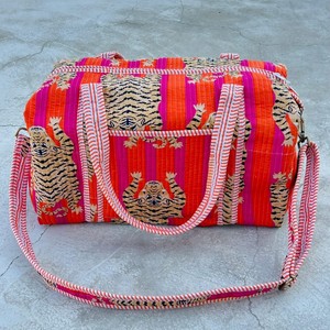 Quilted Duffle <b>Bag</b> in Luxury Sport Weekender Styles Made of Cotton with Zipper Closure Directly Manufactured - Product Image 2