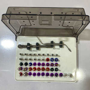 Juego de Instrumentos Profesionales para Colocación de Implantes en Cirugía Oral con Medidor de Profundidad y Destornilladores Surtidos para un Ajuste Preciso - Product Image 6