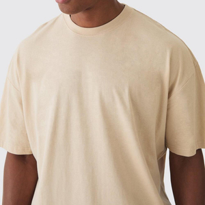 Camiseta Unisex Oversize de Algodón Beige, Manga Corta, Cuello Redondo, Color Sólido, Logotipo Frontal, Tejido Ecológico - Product Image 2
