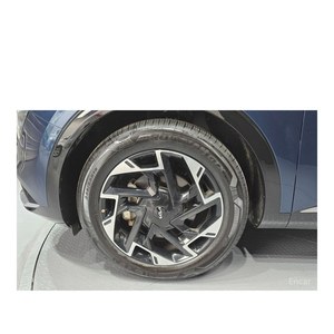 Pour Kia Sportage 1.6 Turbo Essence 2WD Modèle Juin 2022 avec 46 207 km Sièges en Cuir Caméra Arrière Volant à Gauche - Product Image 5