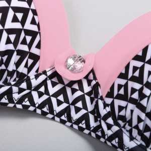 Conjunto de bikini de dos piezas para mujer, top push-up con estampado geométrico, parte inferior hipster con ribete en contraste, traje de baño elástico - Product Image 2