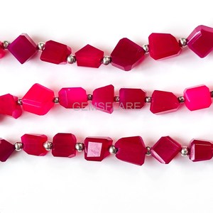 Cuentas de Calcedonia Rosa Intenso Facetadas al por Mayor, Pepitas Sueltas de Calcedonia 5x7-6x8MM, 8 Pulgadas para Fabricación de Joyas - Product Image 1