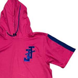 ชุดเดรสฮู้ดดี้แจ็คแอนด์จิล สีชมพู แขนสีน้ำเงิน พร้อมโลโก้ ชุดเดรสฮู้ดดี้สวมใส่สบายสำหรับผู้หญิงและวัยรุ่น ชุดเดรสฮู้ดดี้ทันสมัย - Product Image 6