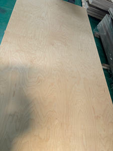 Tarima de Madera Contrachapada de Abedul de Alta Calidad, Diseño Moderno, 18 mm de Grosor, Núcleo de Goma de Grado DD, Impermeable y Resistente, para Villas y Hoteles - Product Image 5