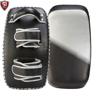Cible de boxe SUMROOS INDUSTRY en cuir PU respirant avec sangle réglable, conception durable pour le kickboxing et les arts martiaux - Product Image 1