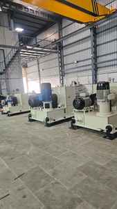 Centrifugeuse à poussoir de haute qualité, centrifugeuse à séparation continue, acier inoxydable SS 2205, 25 CV, 220 V, 100 à 1000 kg/h - Product Image 5