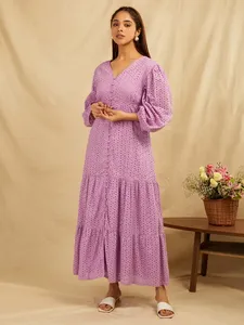 Robe longue à pois violets avec manches bouffantes, col en V, coupe trapèze ample, en coton tissé respirant, style Prairie Chic, robe décontractée - Product Image 1