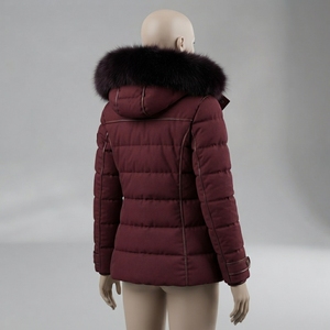 Veste d'hiver matelassée pour femme avec capuche en fausse fourrure, parka chaude zippée, multi-poches, manteau d'extérieur, OEM ODM, vente en gros - Product Image 2