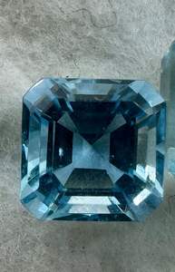 พลอยอะความารีนสีน้ำเงินซานต้ามาเรียคุณภาพสูงสำหรับทำเครื่องประดับ พลอยอะความารีนสีน้ำเงินราคาโรงงาน ขายส่งจำนวนมาก - Product Image 2
