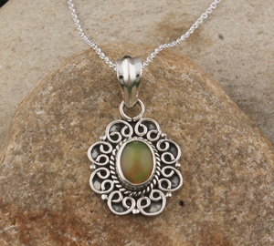 Pendentif en opale d'Éthiopie naturelle serti de pierres, en argent sterling 925 plaqué platine, collier de style victorien, bijoux en pierres précieuses - Product Image 4