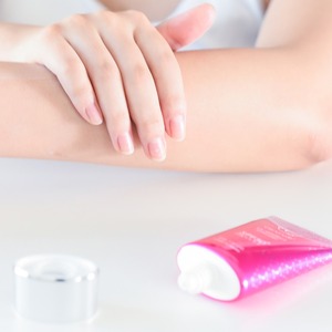 ¡Oferta especial! Protector Solar Facial con SPF50, Suero Protector Solar con Protección UV de Japón, Hidratante, Base de Maquillaje Ligera - Product Image 2