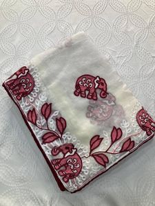 Nuevos lanzamientos de sarees Elephant: Saree Fendy de chifón para fiesta con bordado Butti y borde calado. Fabricantes, venta al por mayor B2B. - Product Image 3